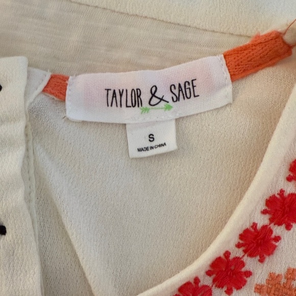 🎉SALE🎉Taylor & Sage Ivory Tank with Colorful Embroidery - Picture 6 of 10